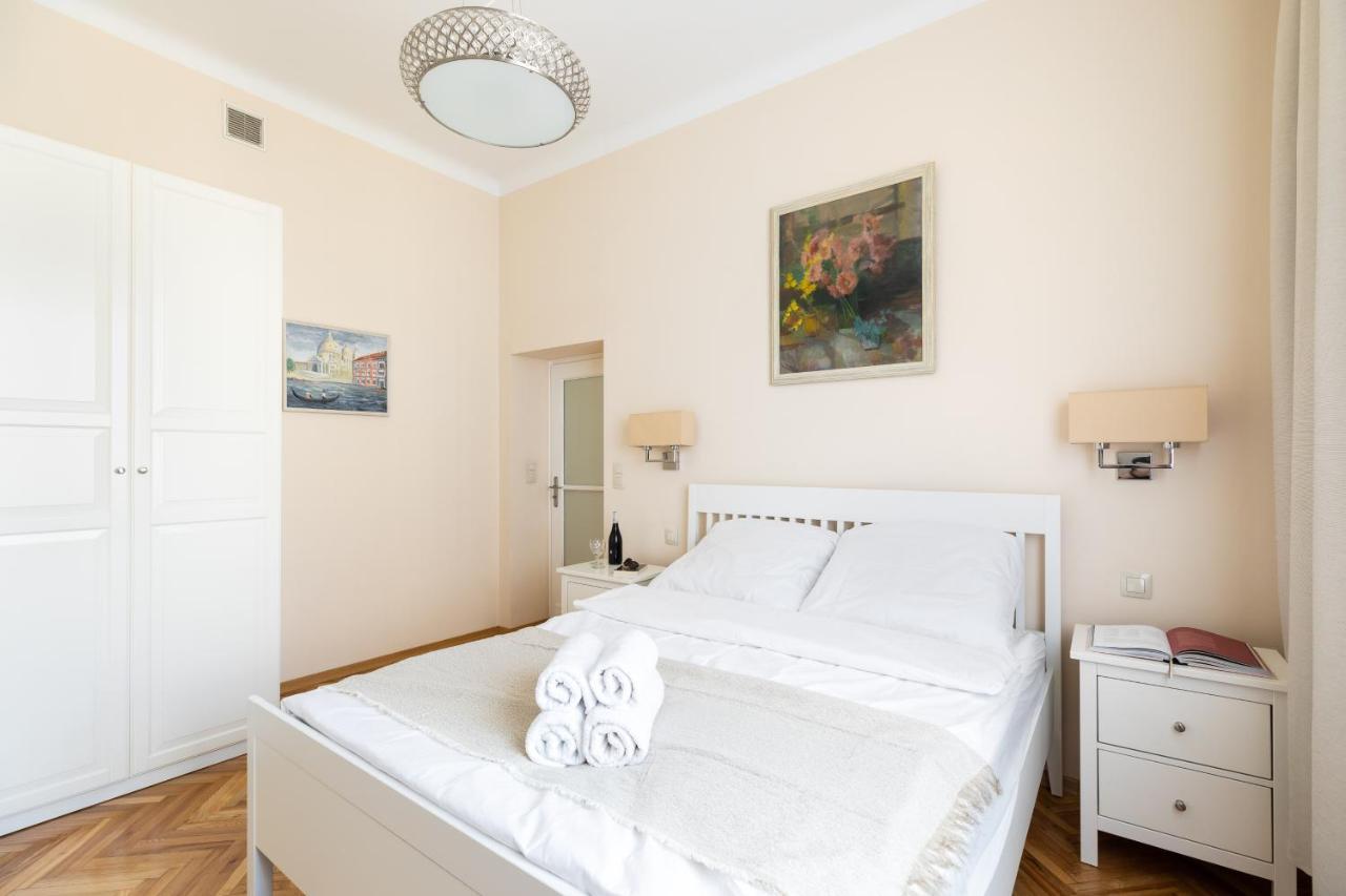 P&O Serviced Apartments Plac Konstytucji 华沙 外观 照片